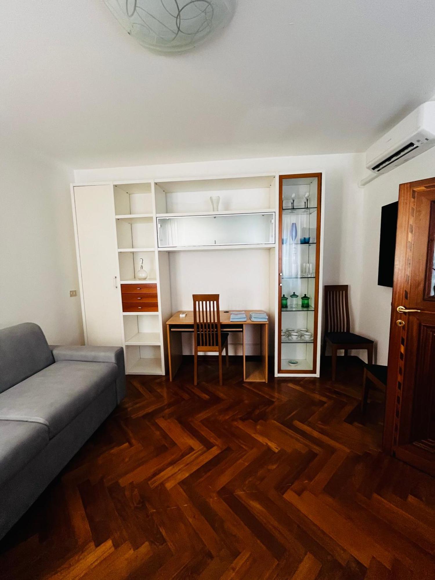 Apartamento Casarosalia Venecia Exterior foto